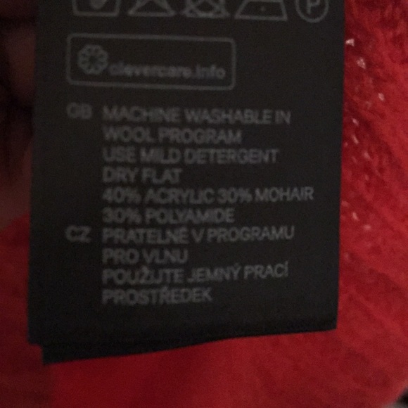 Sweater - Picture 5 of 5